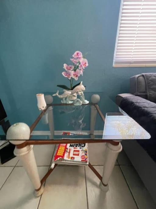 Entire Home By Siesta Key/Closed To Downtown Sarasota megye Kültér fotó