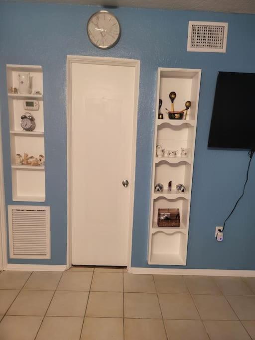 Entire Home By Siesta Key/Closed To Downtown Sarasota megye Kültér fotó