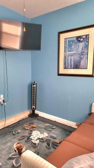 Entire Home By Siesta Key/Closed To Downtown Sarasota megye Kültér fotó