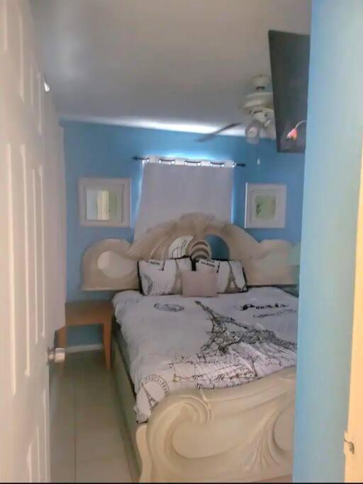 Entire Home By Siesta Key/Closed To Downtown Sarasota megye Kültér fotó